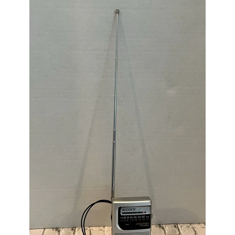 Sony Portable FM/AM Radio Silver ICF-S10MK2 Tested & Working